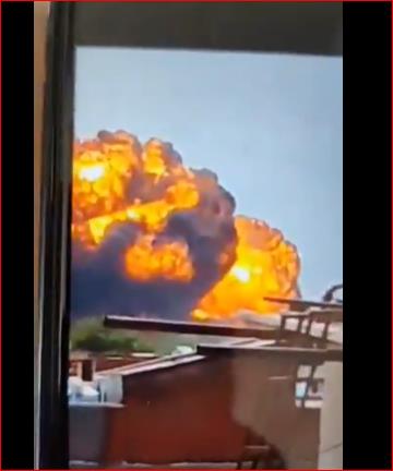 Видео: Се урна авион со 244 патници на Ер Индија кратко по полетувањето