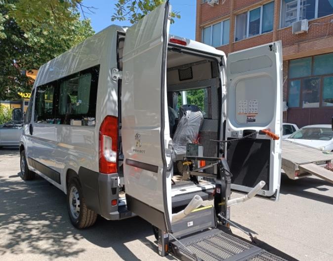 Неготино доби донација, комбе за превоз на лица со попреченост