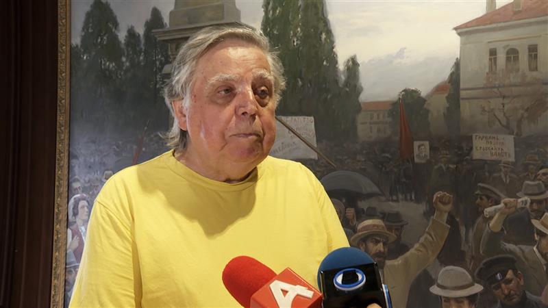 Промовирана збирка македонски есеи на Клетников и Коцарев