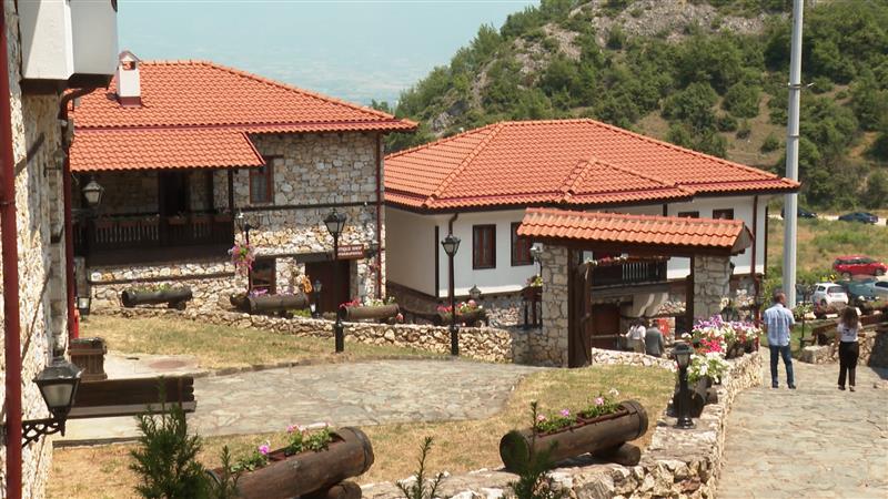 По седум години повторно отворен комлексот „Македонско село“ на Водно, нов концесионер е фирмата  „Ла Тераца“