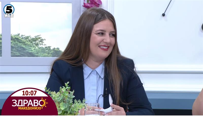 Стефаноска за Канал 5: „Бевме со делегација на деловна вечера – првпат јадевме со стапчиња некои чудни јапонски супи и риби“