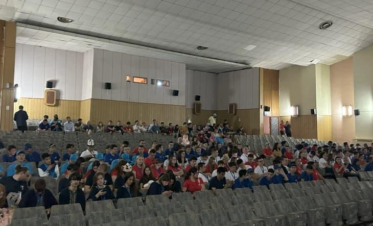 Министерката Јаневска на отворањето на Јуниорска балканска математичка олимпијада во Струга