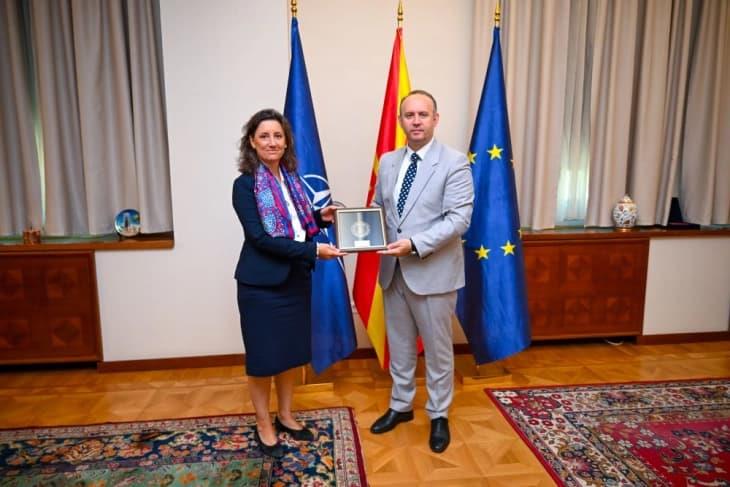 Проштална средба на Гаши со амбасадорката на Кралството Шведска, Ларсон Џеин