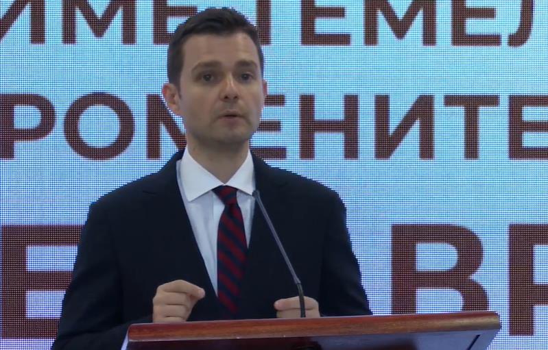 Муцунски: Пет проценти од БДП за одбраната е севкупна инвестиција во безбедноста