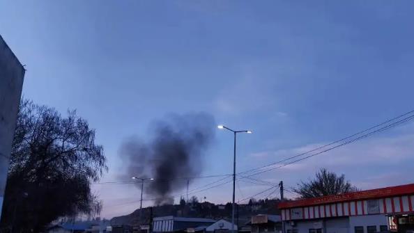 Опожарени два дома во Куманово, граѓаните реагираат на секојдневно палење на смет 