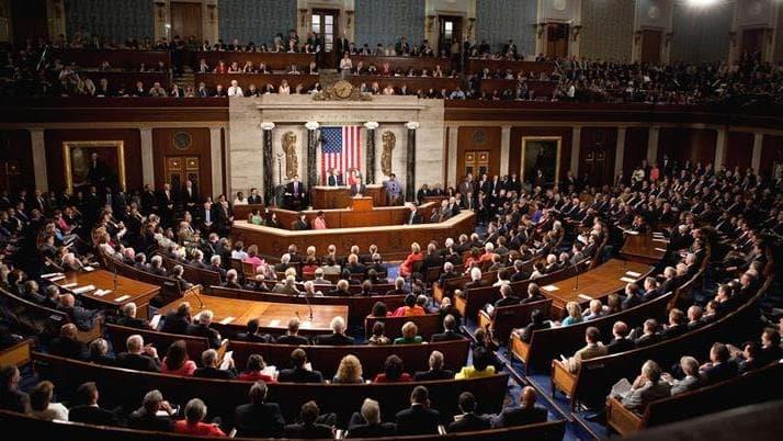 Сенатот го отфрли обидот за ограничување на овластувањата на Трамп за војна со Иран
