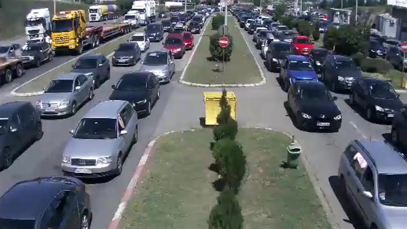 Ќе се отворат нови ленти за излез на Граничниот премин „Богородица“
