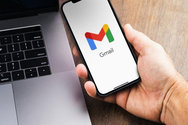 Гугл под истрага за шпионажа на корисниците на Gmail – му се заканува рекордна казна 