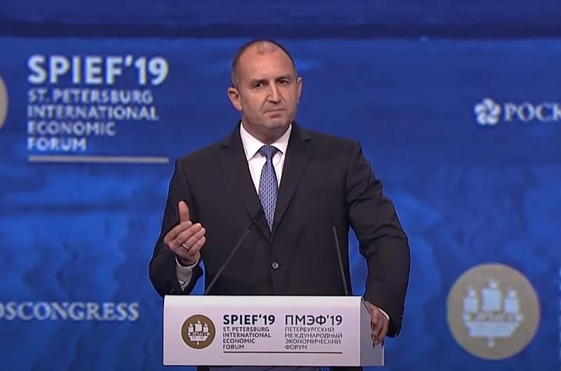 Радев во Санкт Петербург во 2019: Бугарија од Русија ја доби својата слобода и тоа ние Бугарите не го забораваме