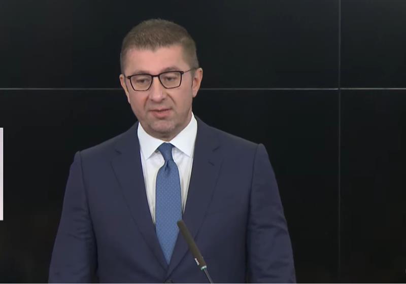 Мицкоски: Утре имаме средба со ЗНАМ за локалните избори, а на кандидатите на СДСМ им посакувам успешна кампања и сигурен пораз