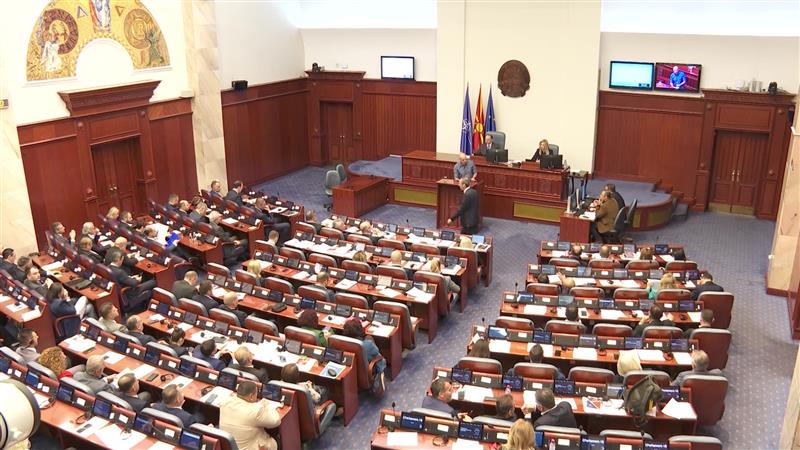 Интерпелацијата за претседателот на Уставен суд Дарко Костадиновски во среда пред пратениците