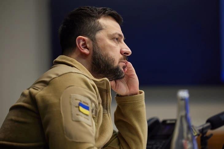ФТ: Зеленски ќе ја разреши украинската амбасадорка во САД за да му угоди на Трамп