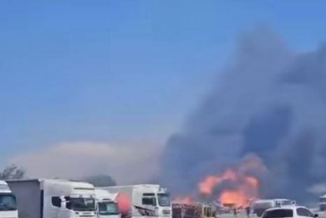 Поради пожар во прекин сообраќајот Скопје-ГП Блаце, затворен и граничниот премин