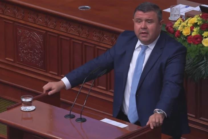 Мицевски: Заседава Координативното тело, Владата има луѓе и механизација за да се справи со пожарите
