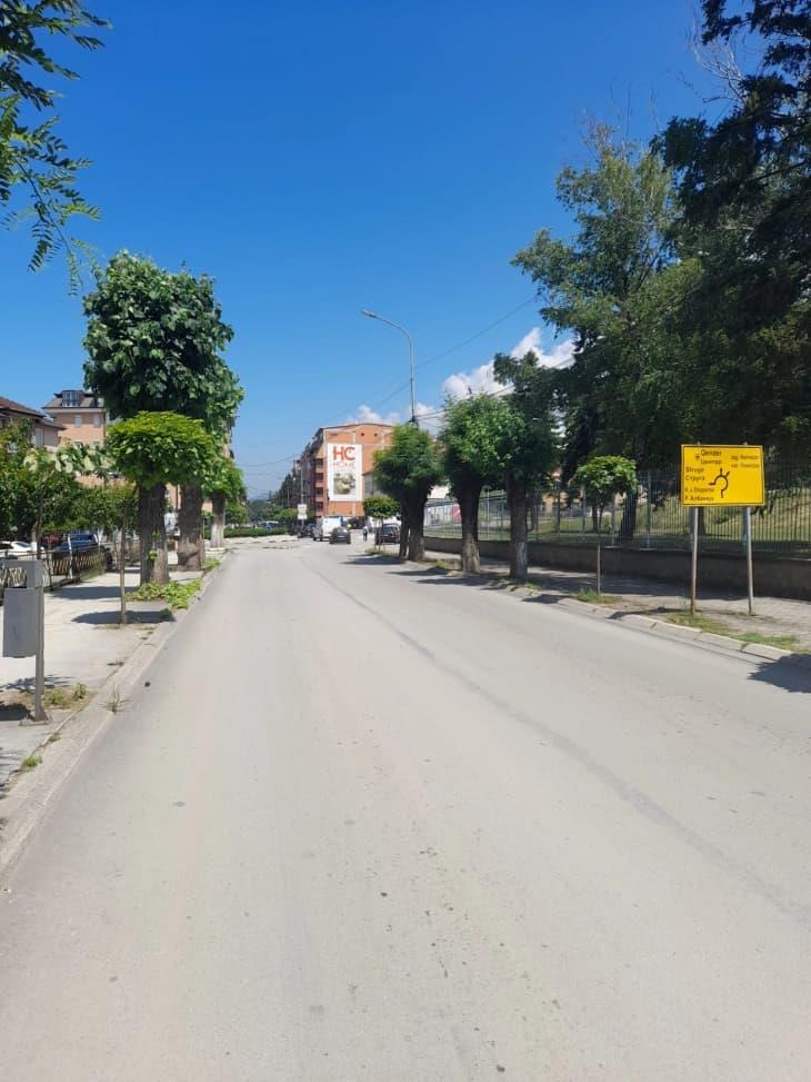 Во Дебар лишен од слобода скопјанец кој ја принудувал малолетната ќерка да питачи
