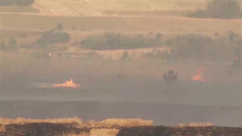 Под контрола е ставен пожарот во близина на скопски Илинден- допре до покривот на црквата во Мршевци 