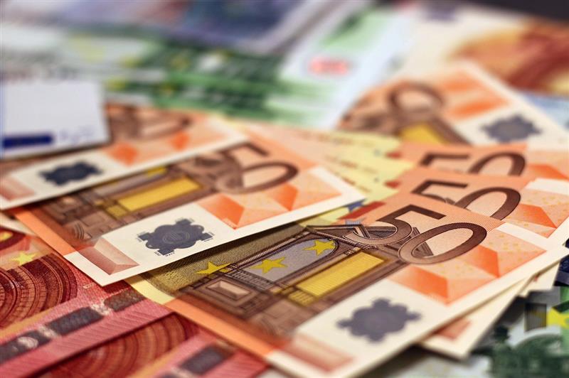 Се печатат нови пари: Европа распиша конкурс, еврото ќе добие нов изглед