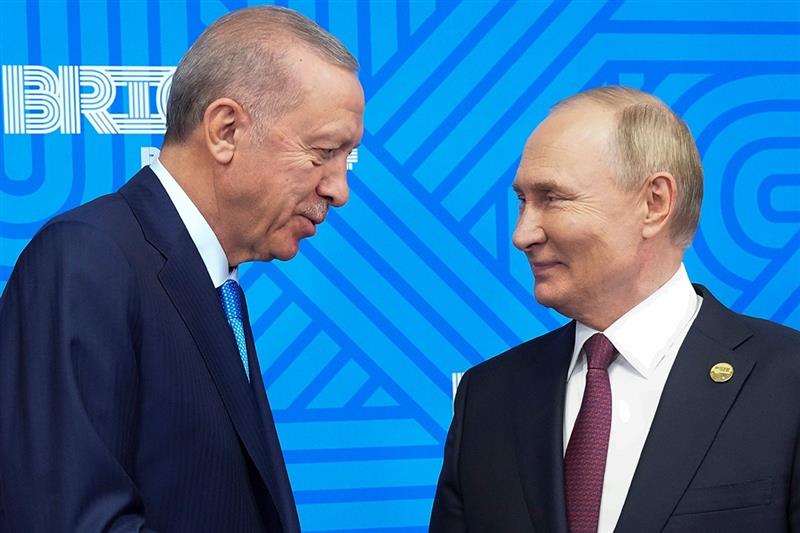 Ердоган и Путин разговарале за Сирија и Украина- понуден е Истанбул за трета рунда мировни преговори