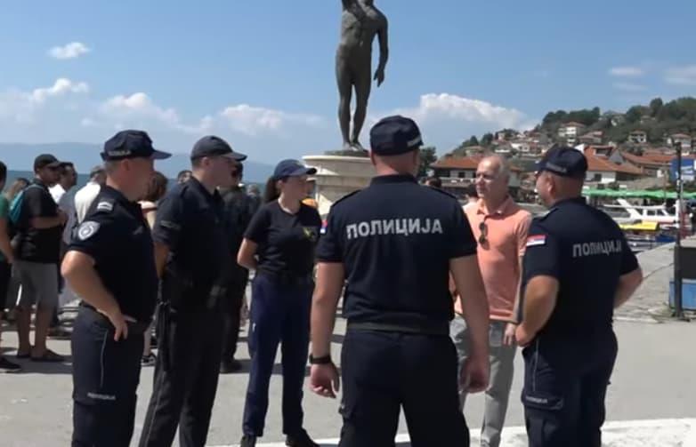 Мешани македонско-српски полициски патроли од утре низ улиците на Охрид