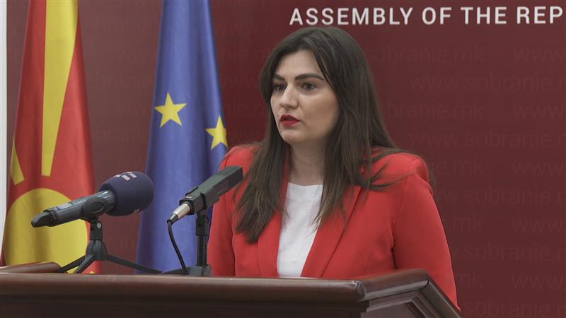 Зајкова: Банките да ги намалат или укинат трошоците кон граѓаните