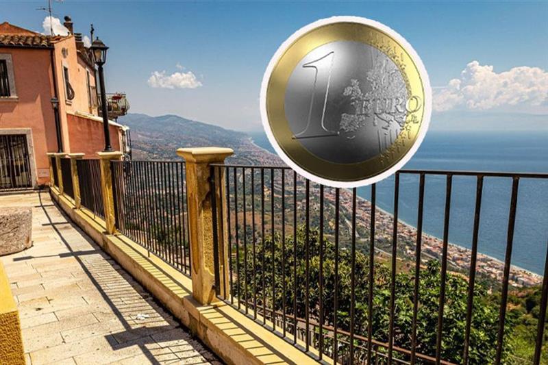 Купила куќа во Италија за едно евро, па напаравила дом од соништата- откри колку вложила 