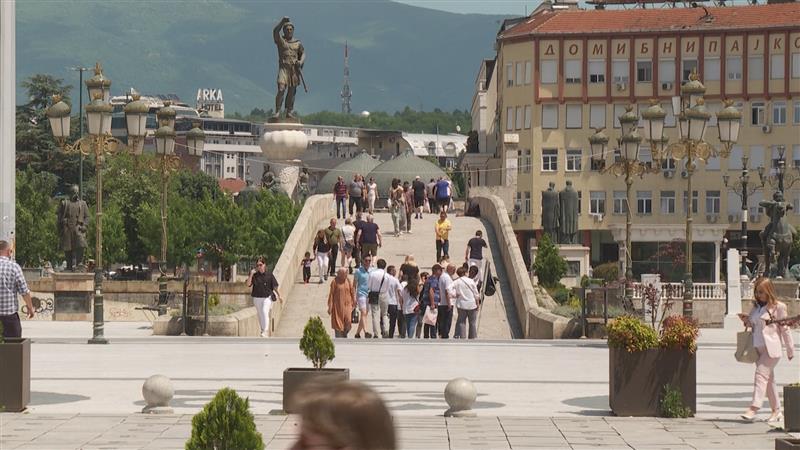 Казни за непочитување на македонскиот јазик има, ама нема кој да ги напише
