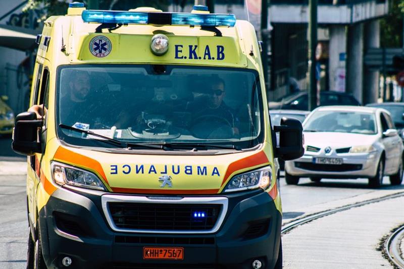 Трагедија во Грција: Двегодишно девојче се задавило од суфлаки, му немало спас 