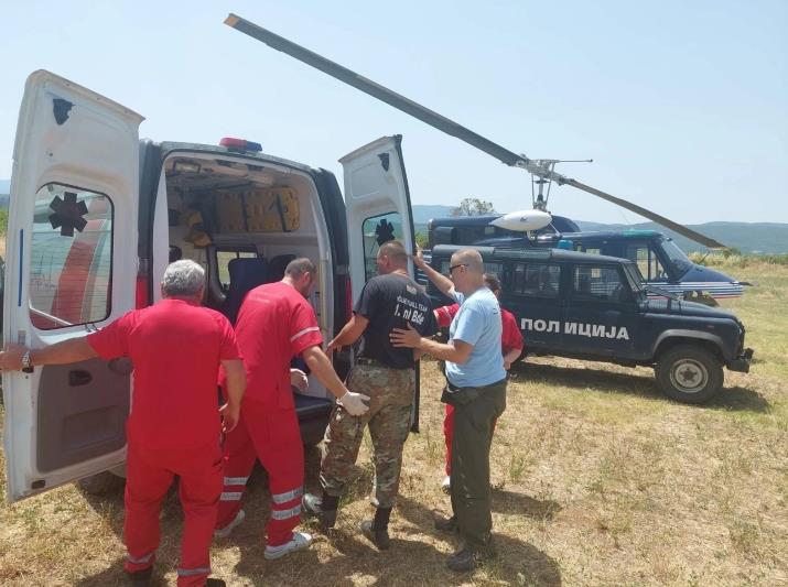 Продолжува борбата со пожарите – спасен повреден припадник на АРМ