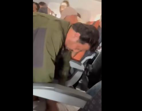 Видео: Македонецот Зоран Настески спречи терористички напад во авион на летот Лутон - Глазгов
