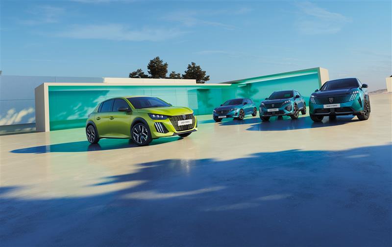PEUGEOT ЈА ПРОШИРУВА СВОЈАТА ПОНУДА СО ДВЕ НОВИ НИВОА НА ОПРЕМЕНОСТ:  BUSINESS И GT EXCLUSIVE.