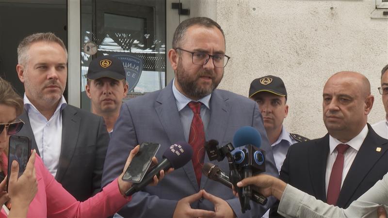 Тошковски: За година дена ќе има повидлива и подостапна полиција на терен