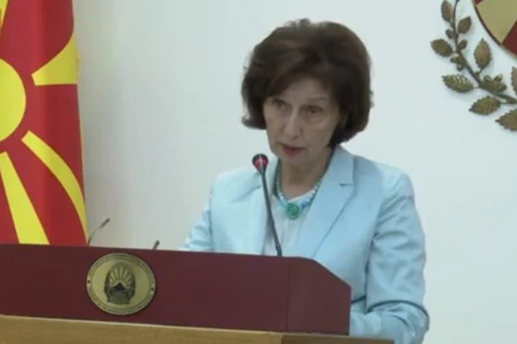 Сиљановска - Давкова: Да се држиме до Копенхагенските критериуми и до владеењето на правото