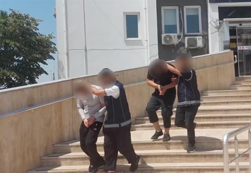 Над 20 лица се уапсени во полициски акции против „Исламската држава“ во Турција 