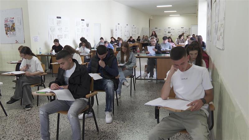 Средна оценка 3.69 од Државната матура во јунскиот испитен рок