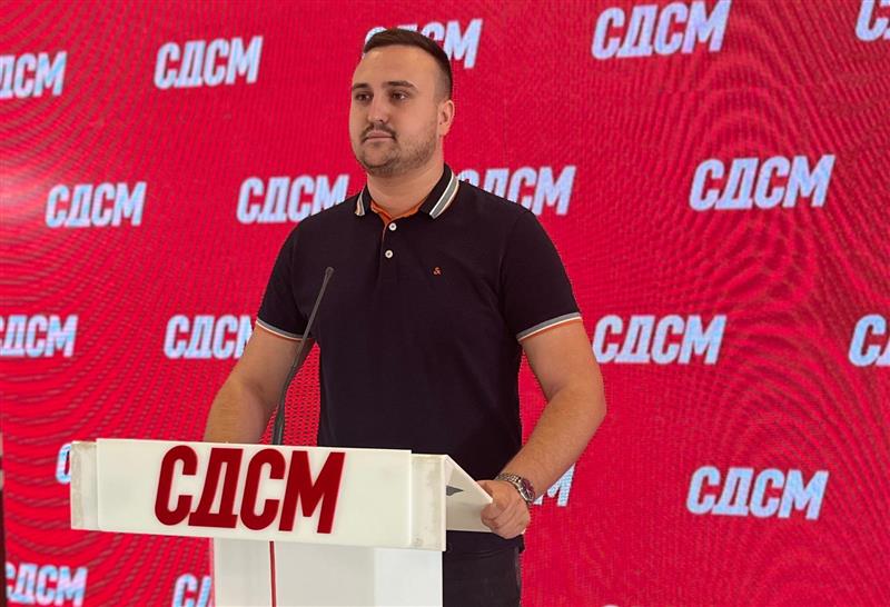 Стојчевски: Началникот Мартиновски без наредба за приведување ја малтретирал жената, бараме итна кривична постапка за него!