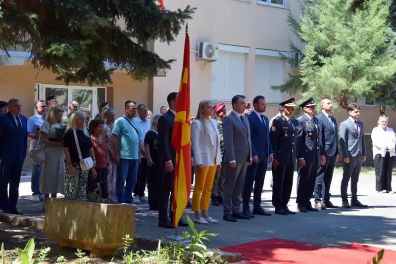 Армијата и Министерството за одбрана им оддадe почит на загинатите припадници кај Љуботенски бачила 
