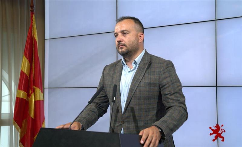 Лефков: Додека Филипче плови на јахтата на Заев, СДС молчи
