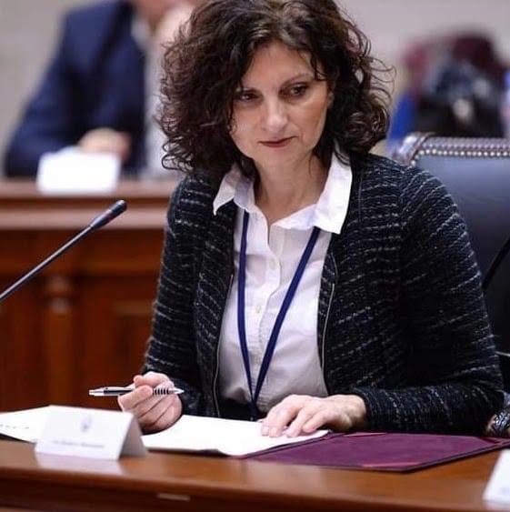 Ивановска:11 часа откако ја објавив мојата кандидатура за градоначалничка на Центар олицајци затропаа на мојата врата