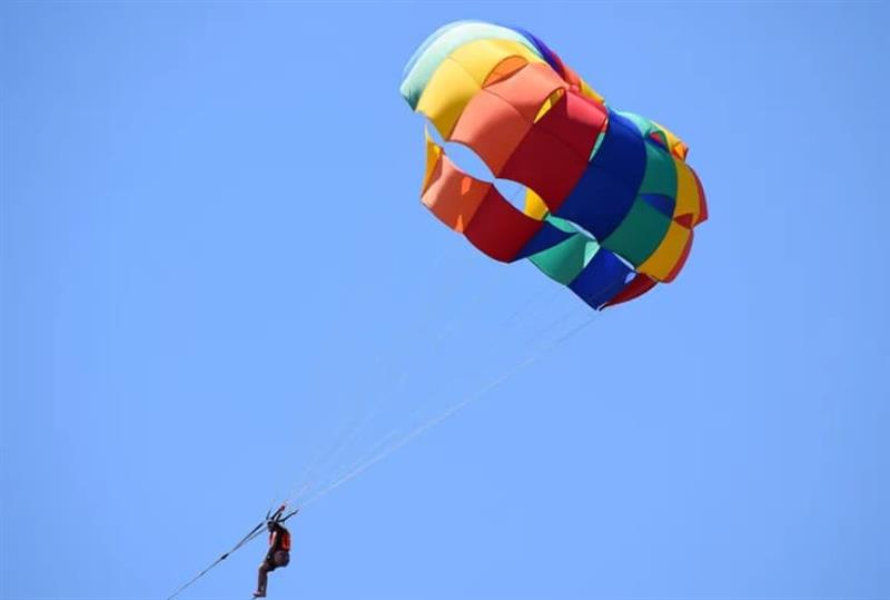 Трагедија во Бугарија: 8- годишно дете загина на парасејлинг, бил со мајка му кога паднал од 40 метри височина