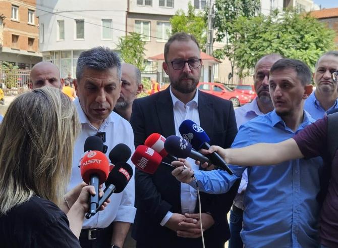 Паркинг просторот за 120 возила ќе го олесни пристапот до Музејот на Македонија и Старата скопска чаршија, најавуваат Меџити и Љутков