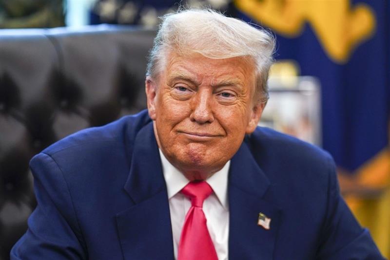 По Вашингтон, Трамп најави распоредување на федералните сили и во Чикаго и Њујорк
