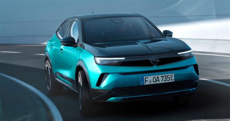 Опел се откажа од продажбата на исклучиво електрични возила по 2028. 