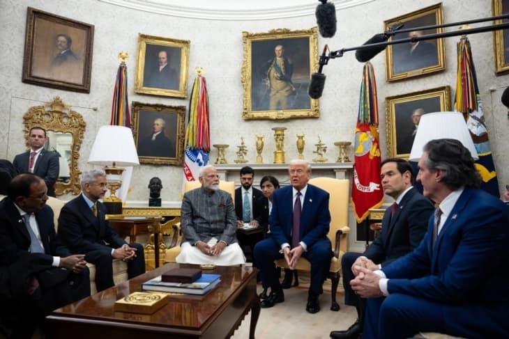 Од денеска стапува на сила одлуката на Трамп за двојно зголемување на царините за индискиот извоз