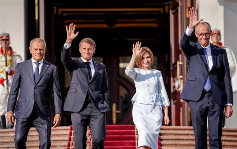Мерц, Макрон и Туск од Кишињев го поддржаа пристапот на Молдавија во ЕУ 