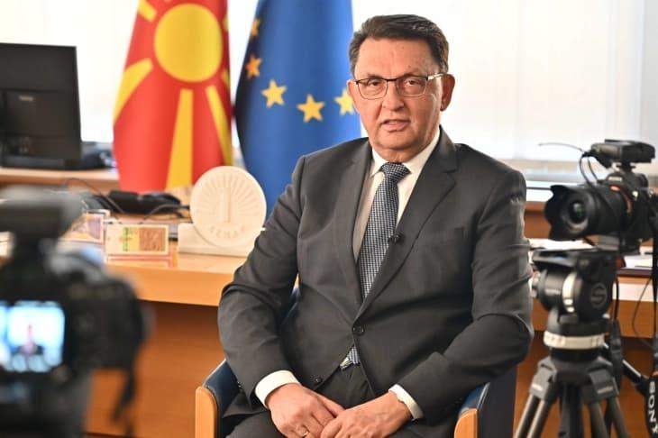 Гувернерот Славески најавува намалување на учеството при купување прв стан за граѓаните