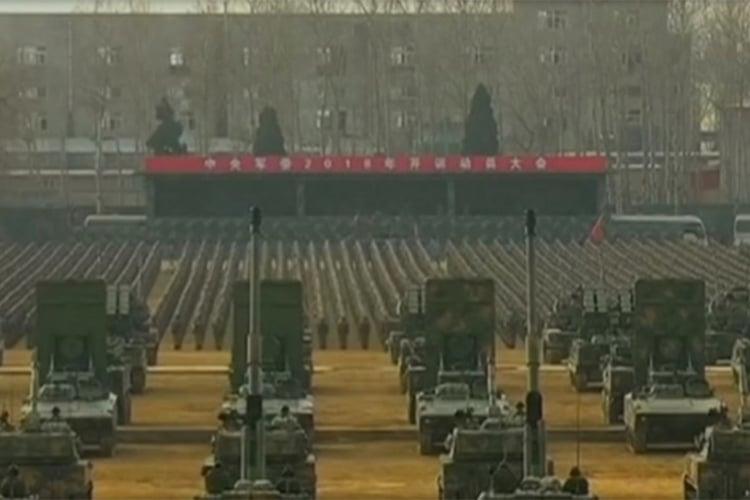 Кина ќе ја покаже својата воена моќ на парада на која ќе присуствуваат антизападни лидери