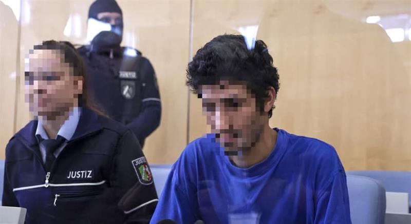 Доживотен затвор за Сириец, кој со нож уби три лица во Германија