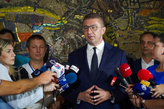 Мицкоски: Се реконструираат 7 операциски сали, блокот за патологија, биохемија и целосно опремување на ГОБ „8 Септември“ 
