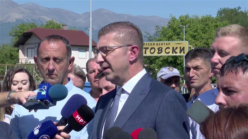 Мицкоски: Досега идентификувани се 20-тина лица поврзани со пожарите