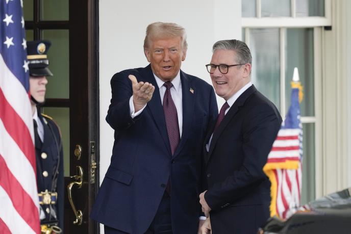 Трамп пристигна во државна посета на Велика Британија
